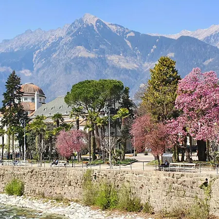 Meranosuites - Therme * Merano