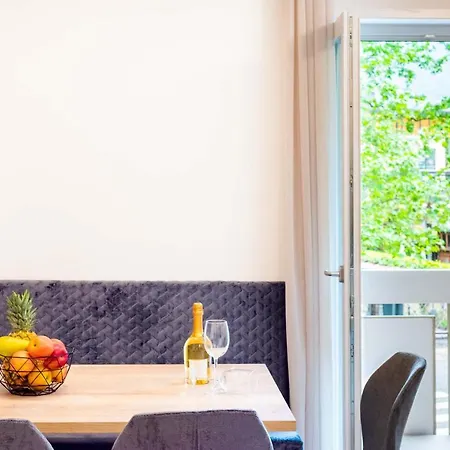 Meranosuites - Therme *